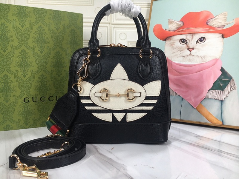 Gucci Handbags 249